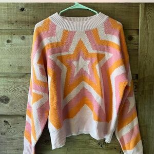 Women’s crew neck sweater with star design